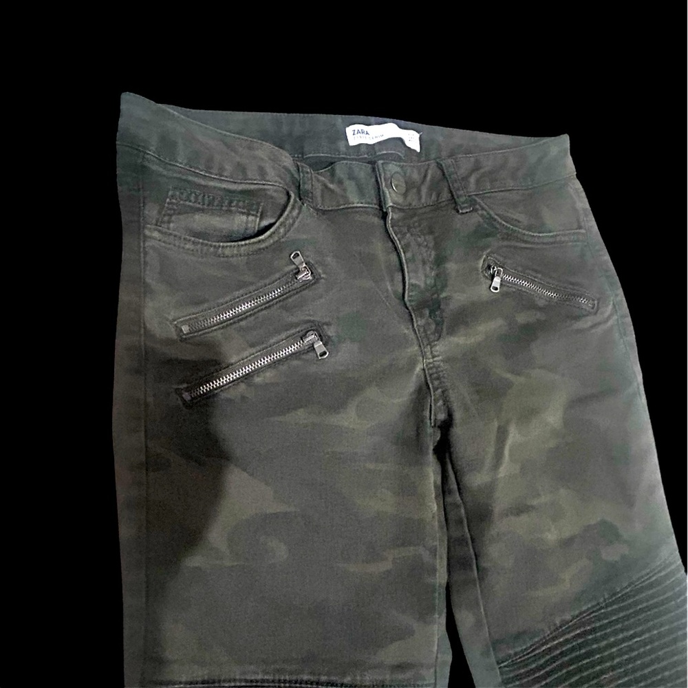 Zara size 28 camouflage pants